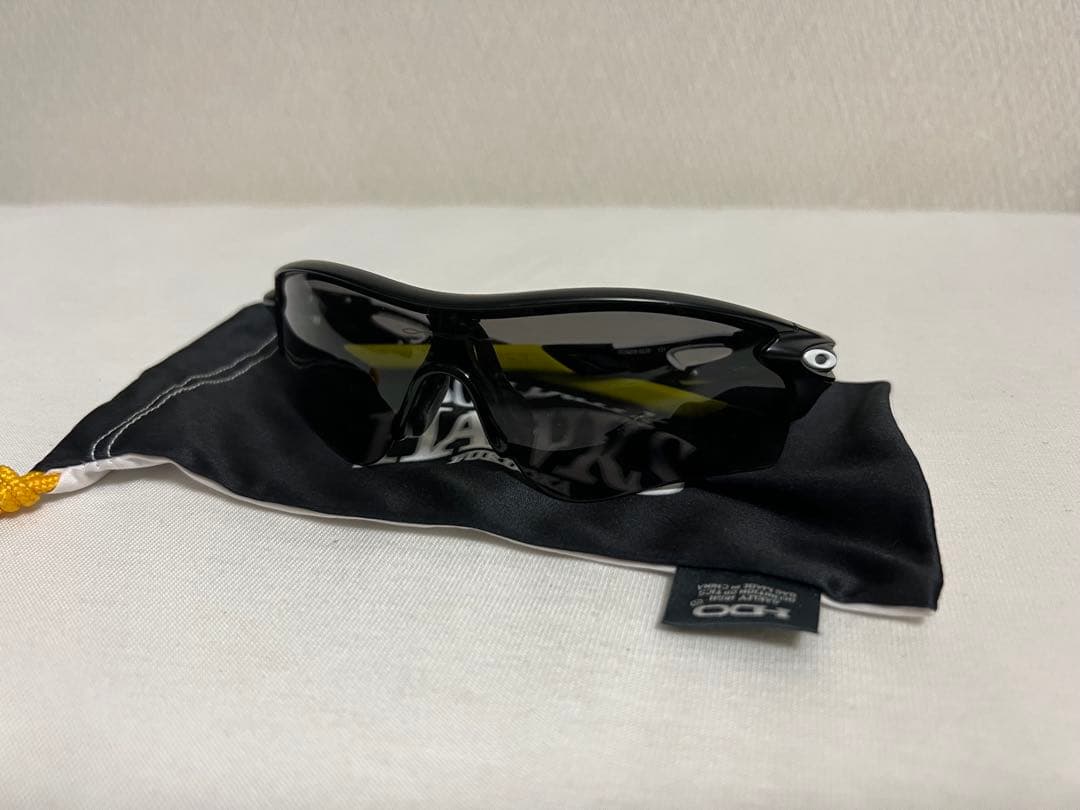 Oakley RADARLOCK福岡ソフトバンクホークスモデル
