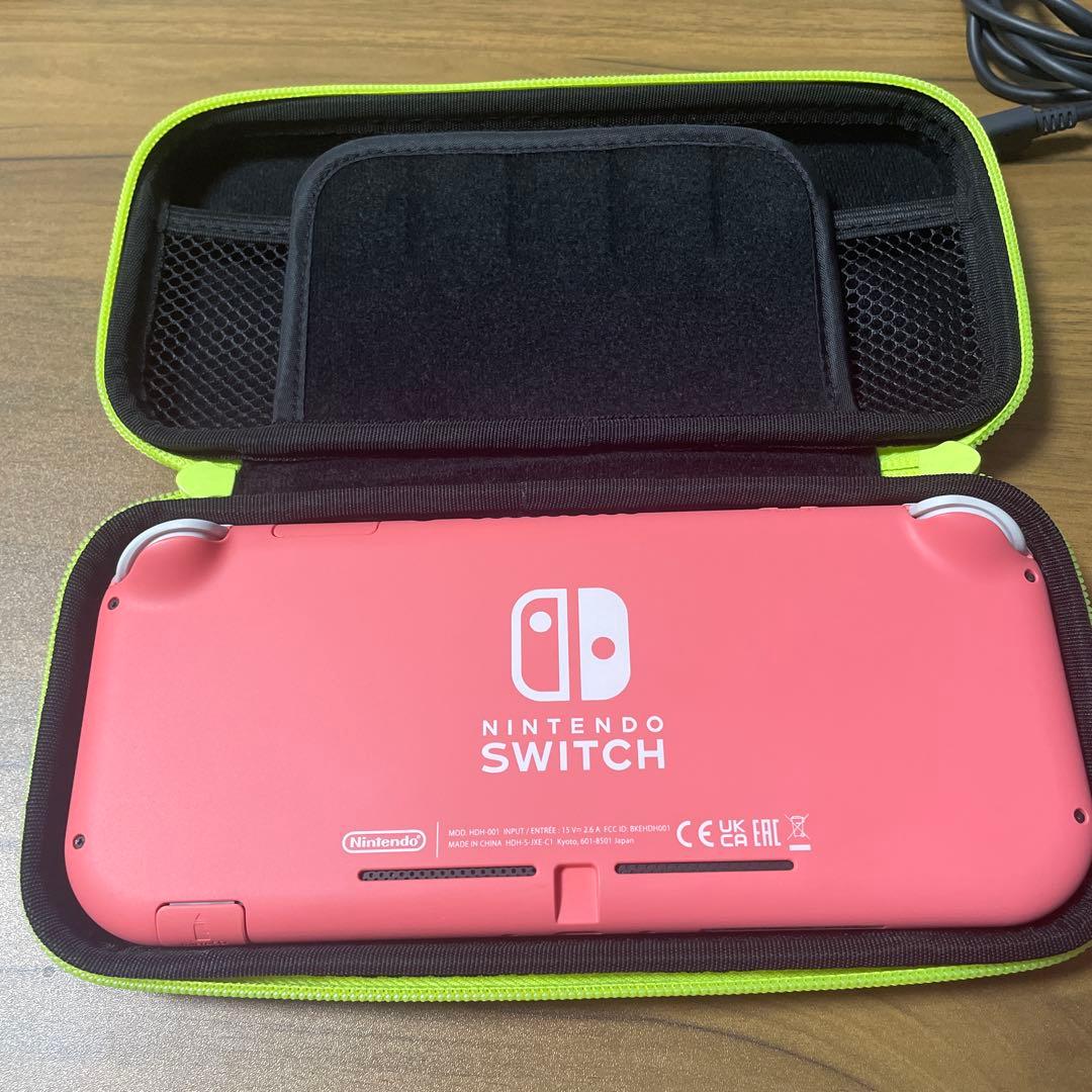 Nintendo Switch Lite ピンク 本体 + 充電器＋ケース付き