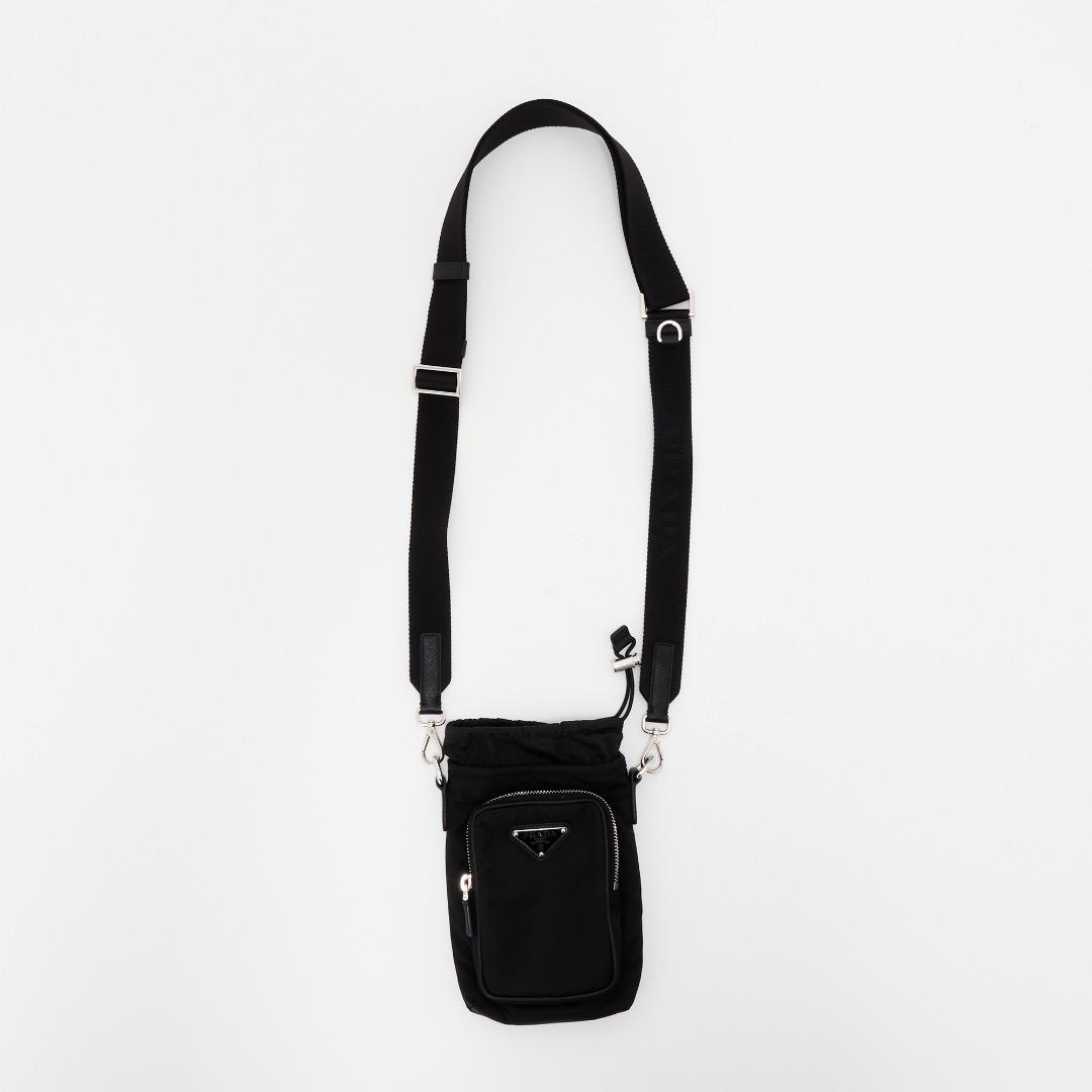 プラダ Re-Nylon スマートフォンケース / フォンポーチ