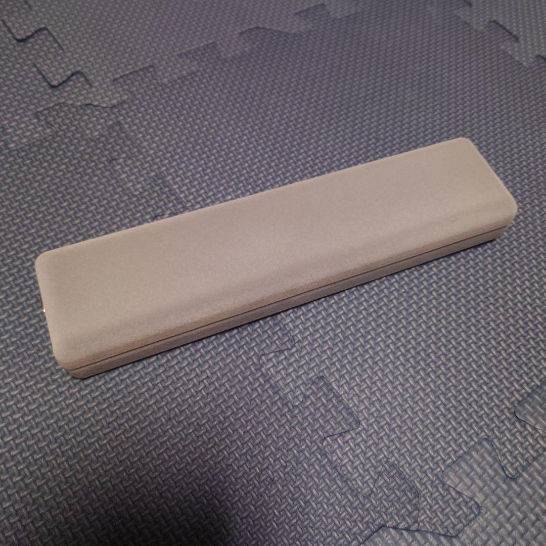 ハーツ メタリックネックレス