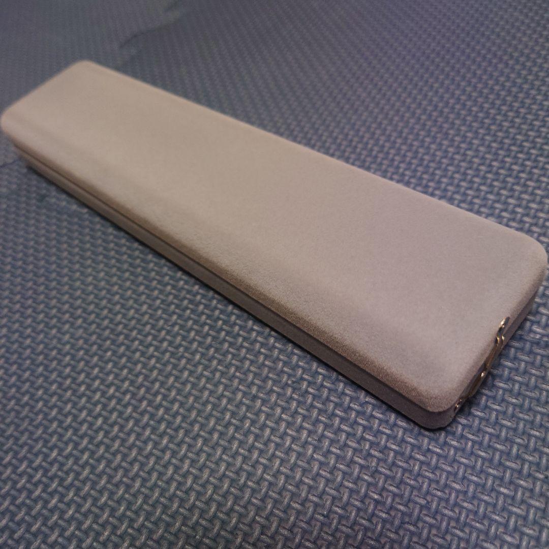 ハーツ メタリックネックレス