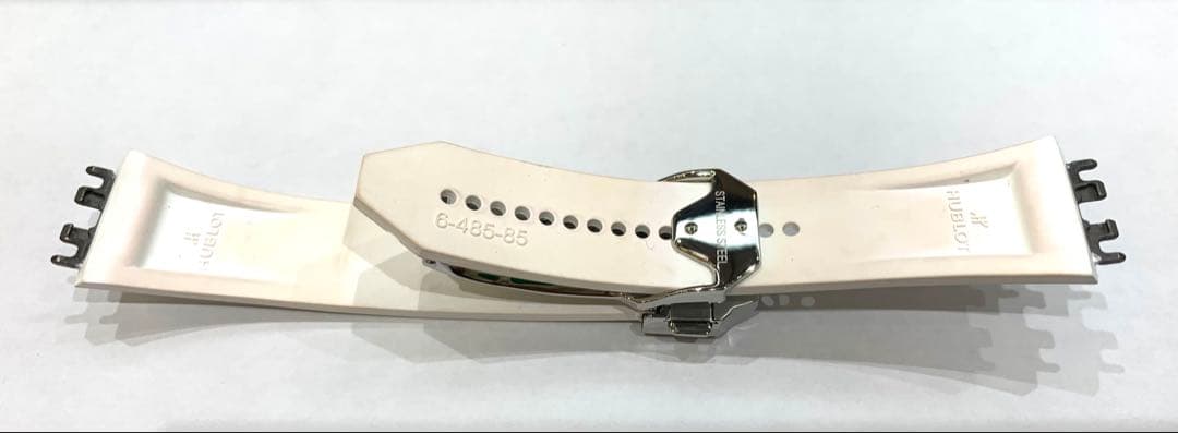 ウブロ　ホワイト ラバーベルト ステンレスバックル