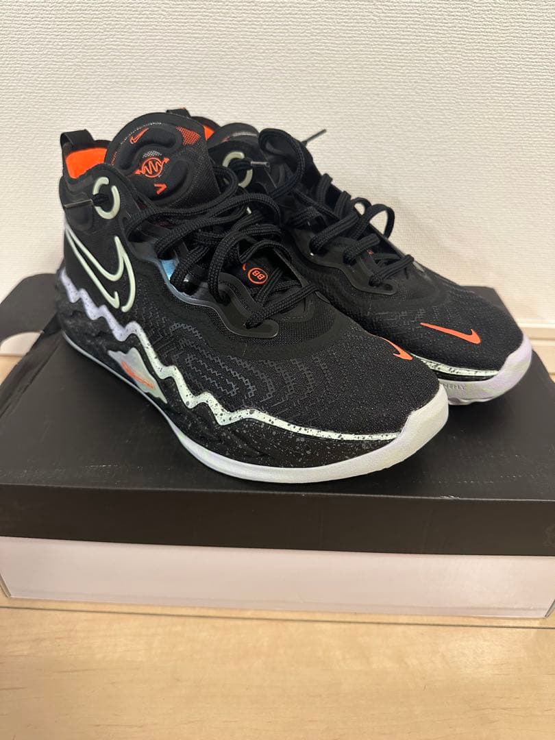 NIKE AIR ZOOM G.T. RUN ナイキエアズームGTラン