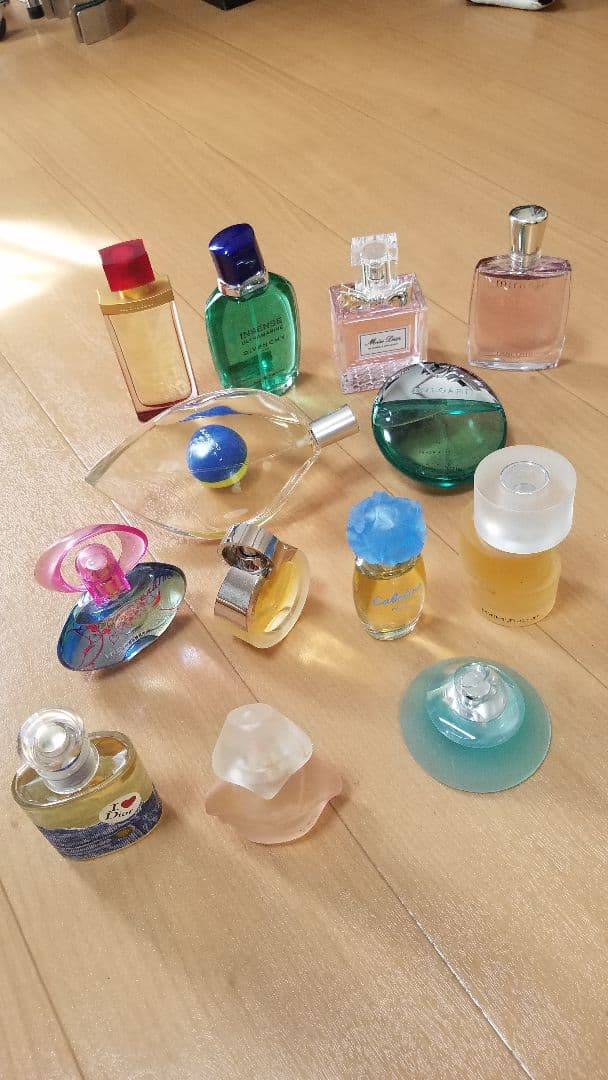 香水　ブランドバラバラ大17個.ミニ22個