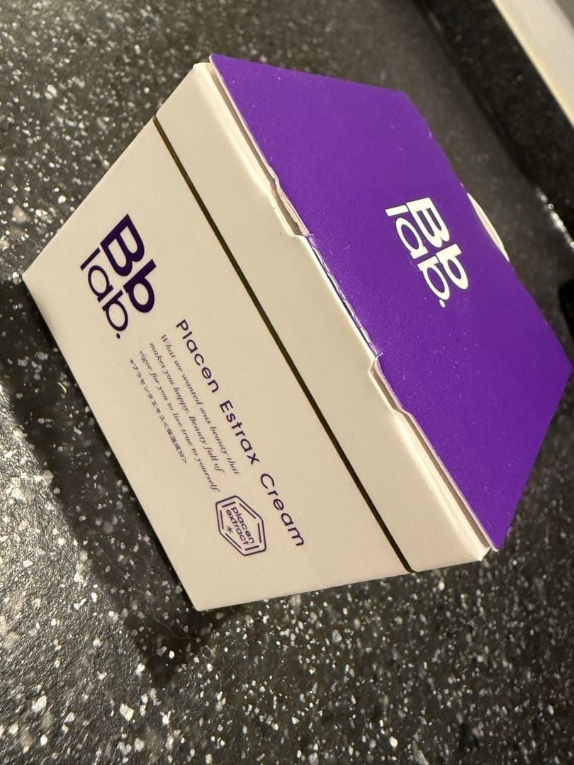 bbラボ プラセンエストラックスクリーム（保湿クリーム）