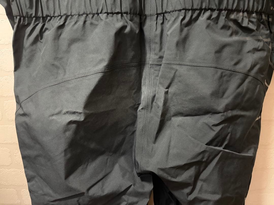 シュプリーム　Supreme GORE-TEX PACLITE Suit