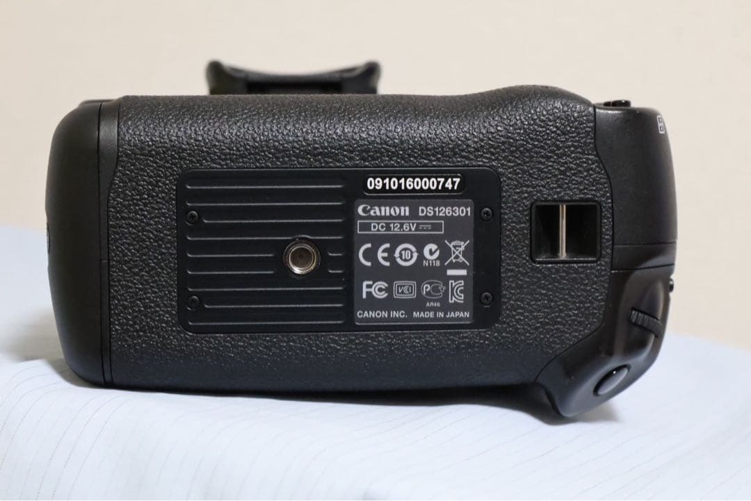 ⭐︎美品⭐︎Canon EOS-1D X 本体と付属品〈ショット数17000以下〉