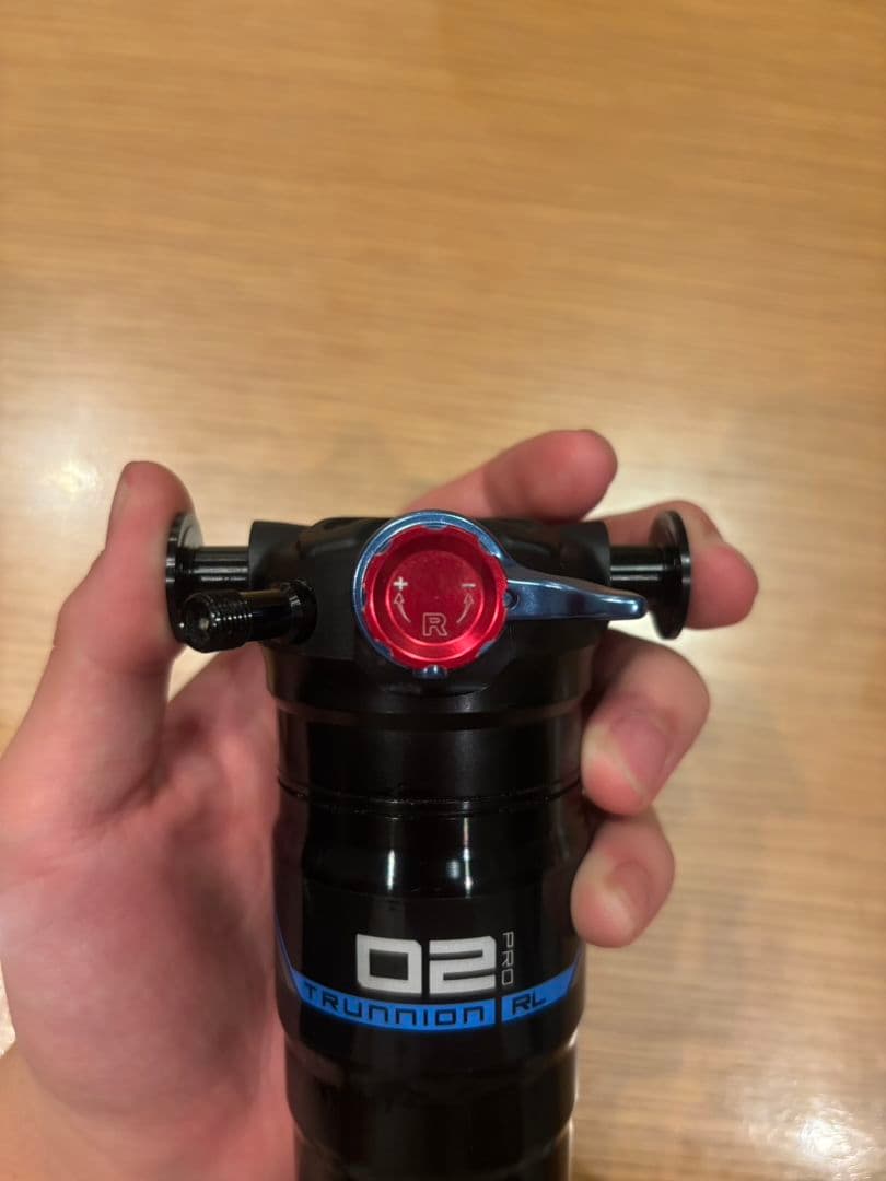 X-Fusion Pro 2, 185mm x 55mm リアサスペンション