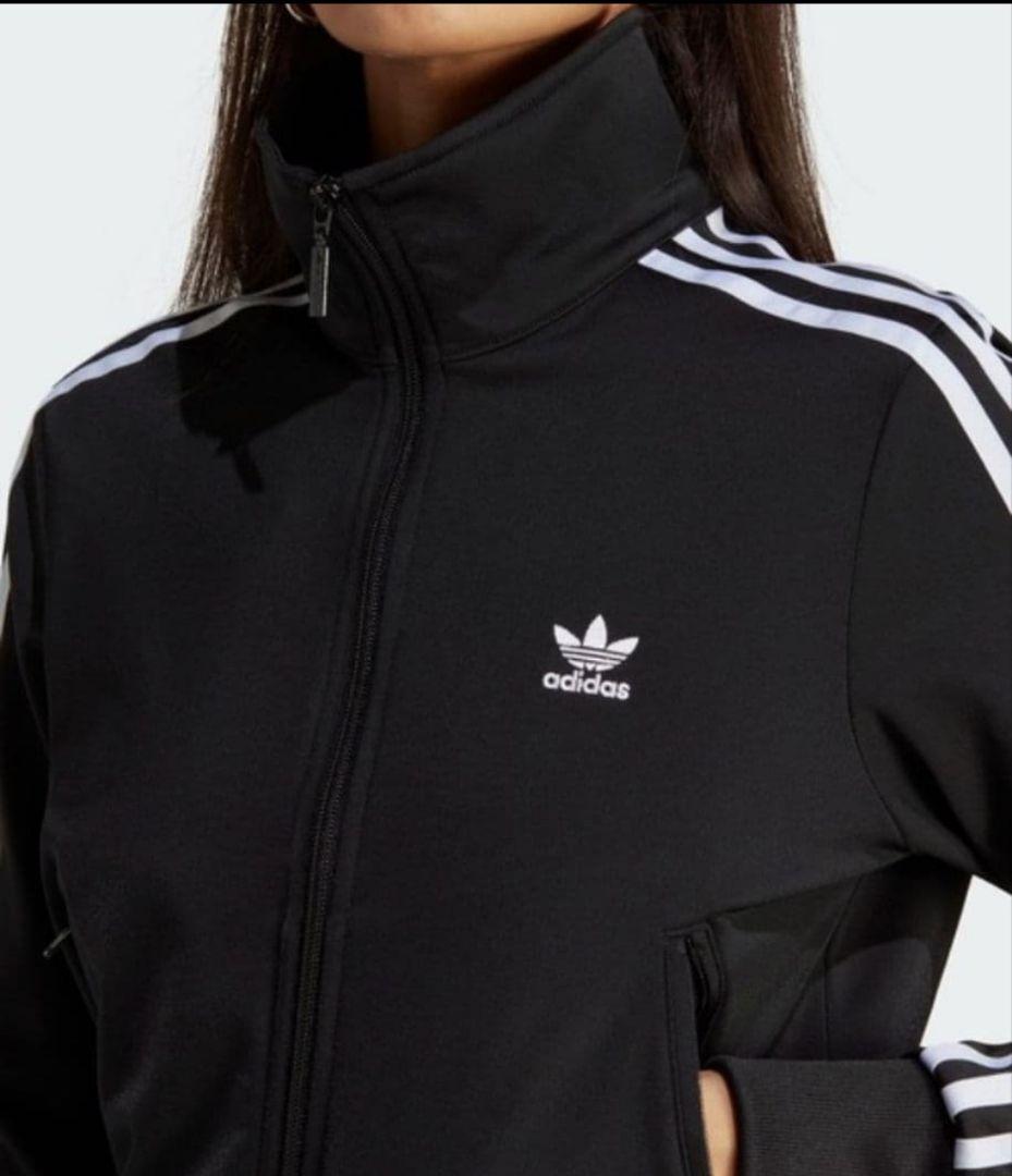 アディダス 黒 ファイヤーバード 襟高 トラックトップ ジャージ女性XL人気短丈