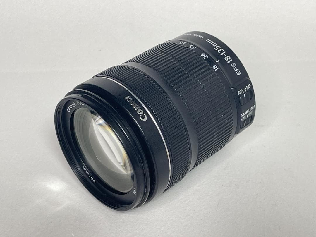 美品 Canon EF-S 18-135mm f3.5-5.6 IS STM