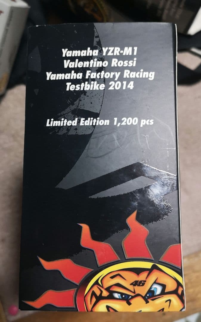 ミニチャンプス 1/12 ヤマハ YZR-M1 ロッシ テストバイク 2014