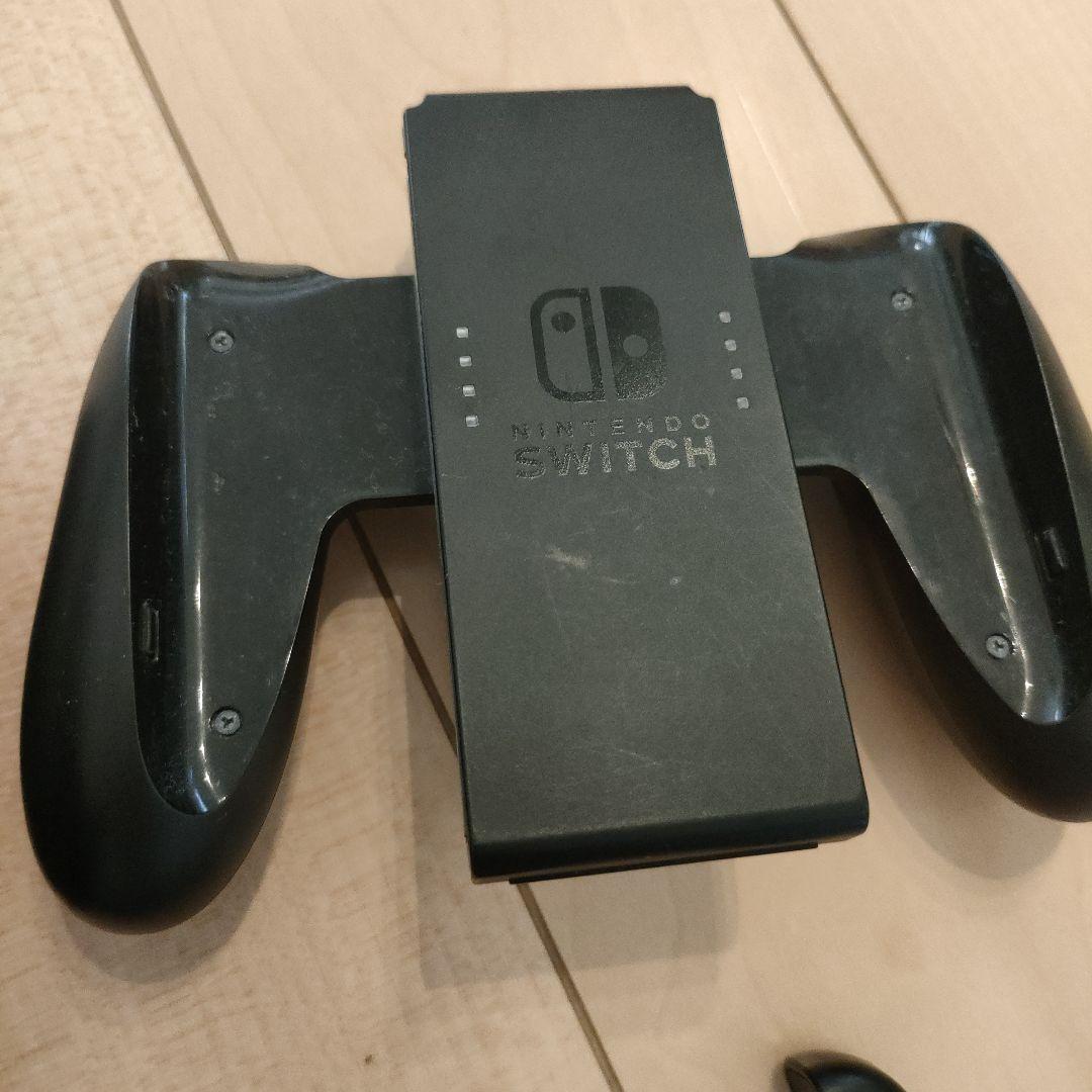 任天堂スイッチ　Switch　グレー　本体　コントローラー