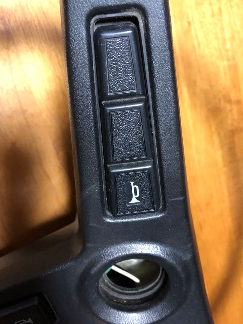 【美品】5代目トヨタコロナ純正ハンドル