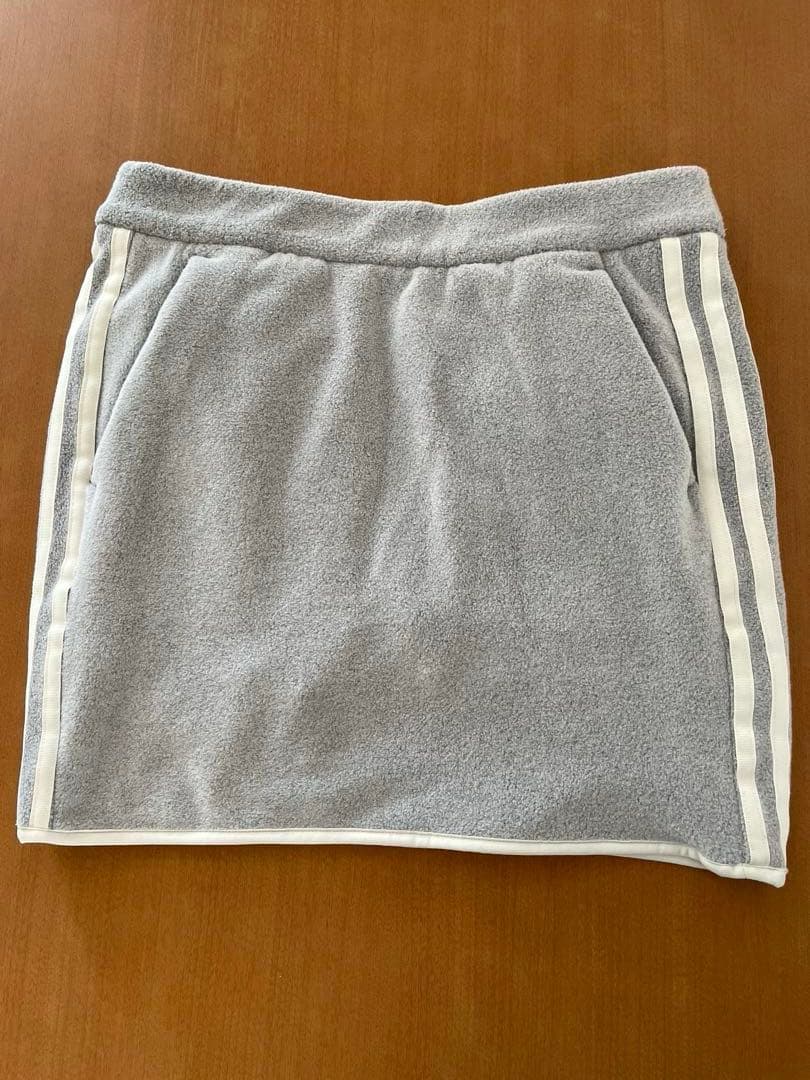 【新品未使用】adidas golf セットアップ　スカート　フリース　グレー