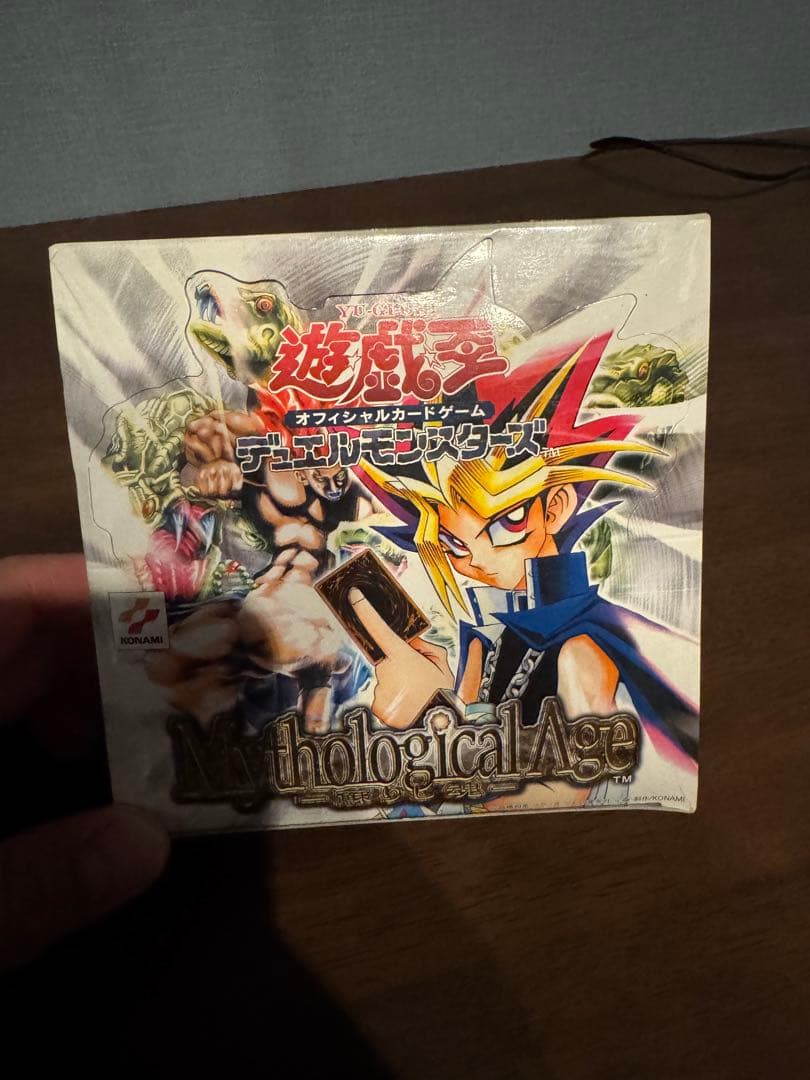 遊戯王　未開封ボックス　蘇りし魂