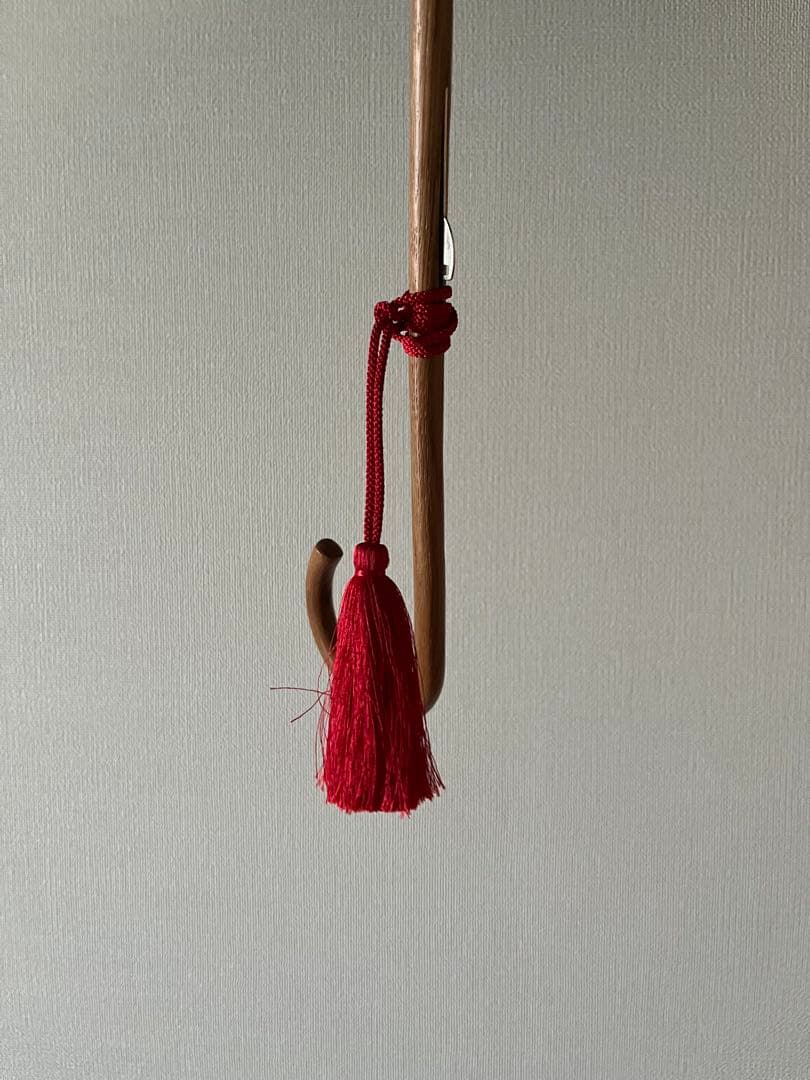 ビアズリー 日傘 長傘 木製持ち手 赤いタッセル