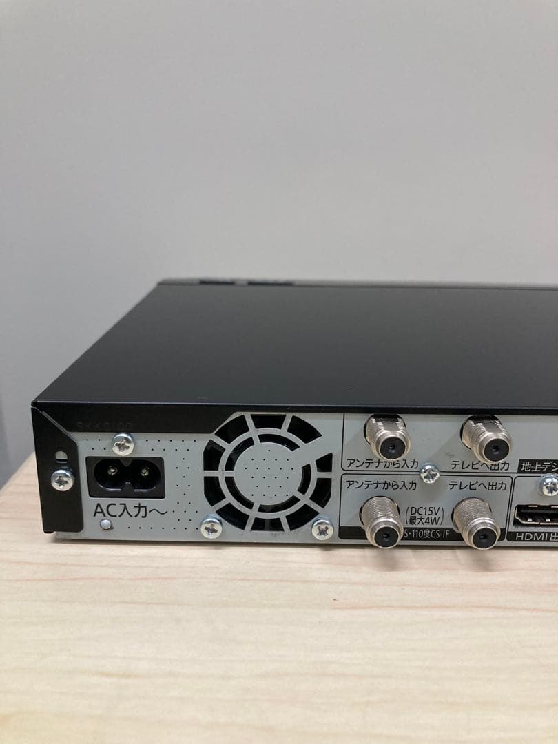 めっちゃ綺麗　1TB パナソニック　ブルーレイ　DMR-BRW 1000