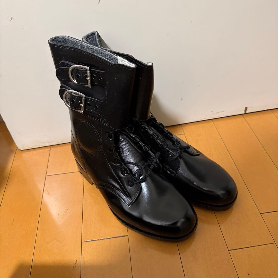 黒いバックル付き安全靴 25.5cm 6E 編上靴