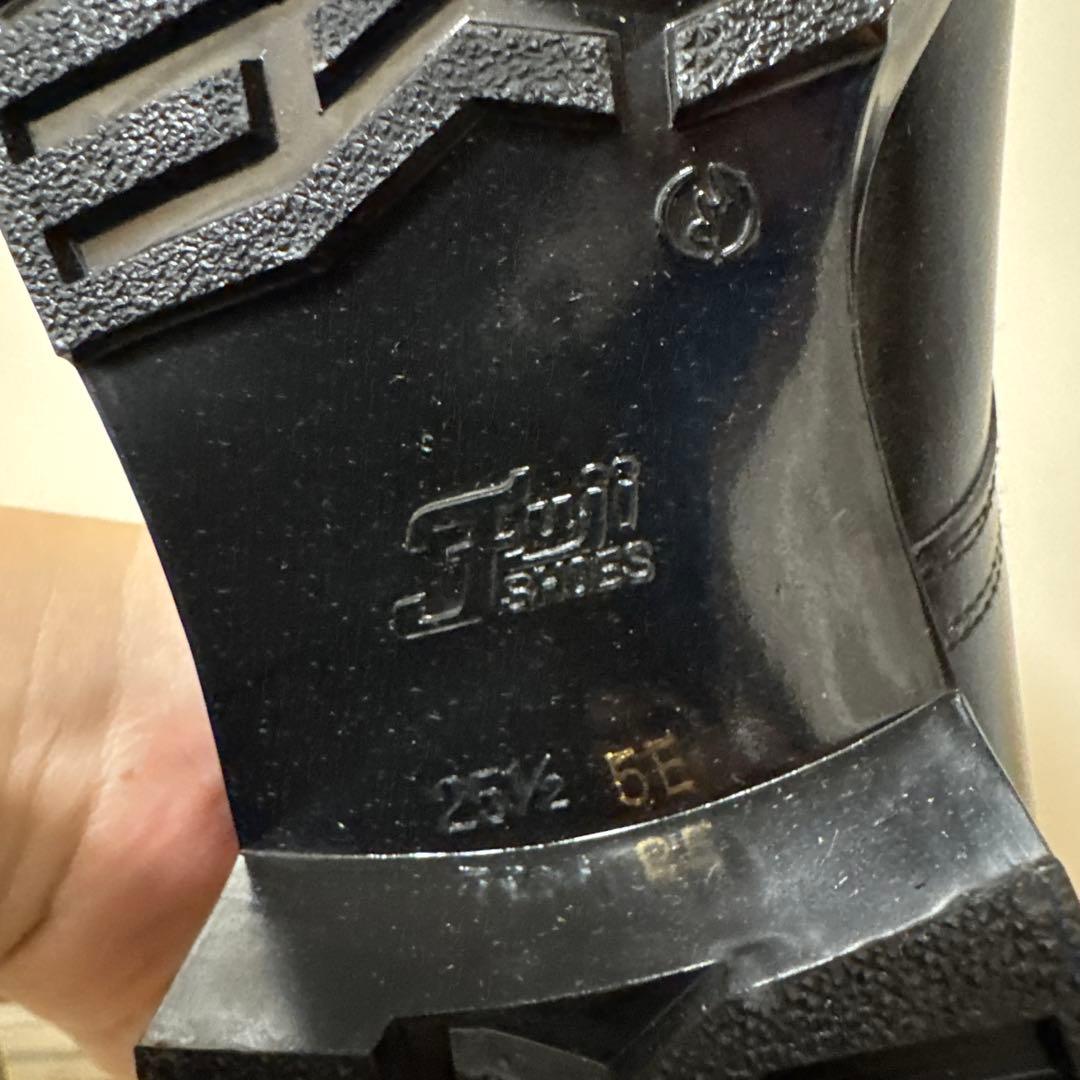 黒いバックル付き安全靴 25.5cm 6E 編上靴