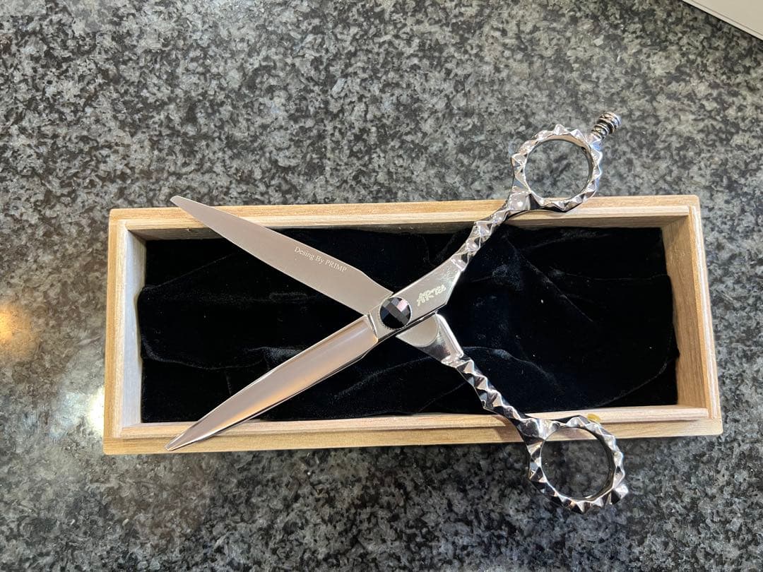 新品アーテックプロ用ステンレスシザー 木製ボックス付き