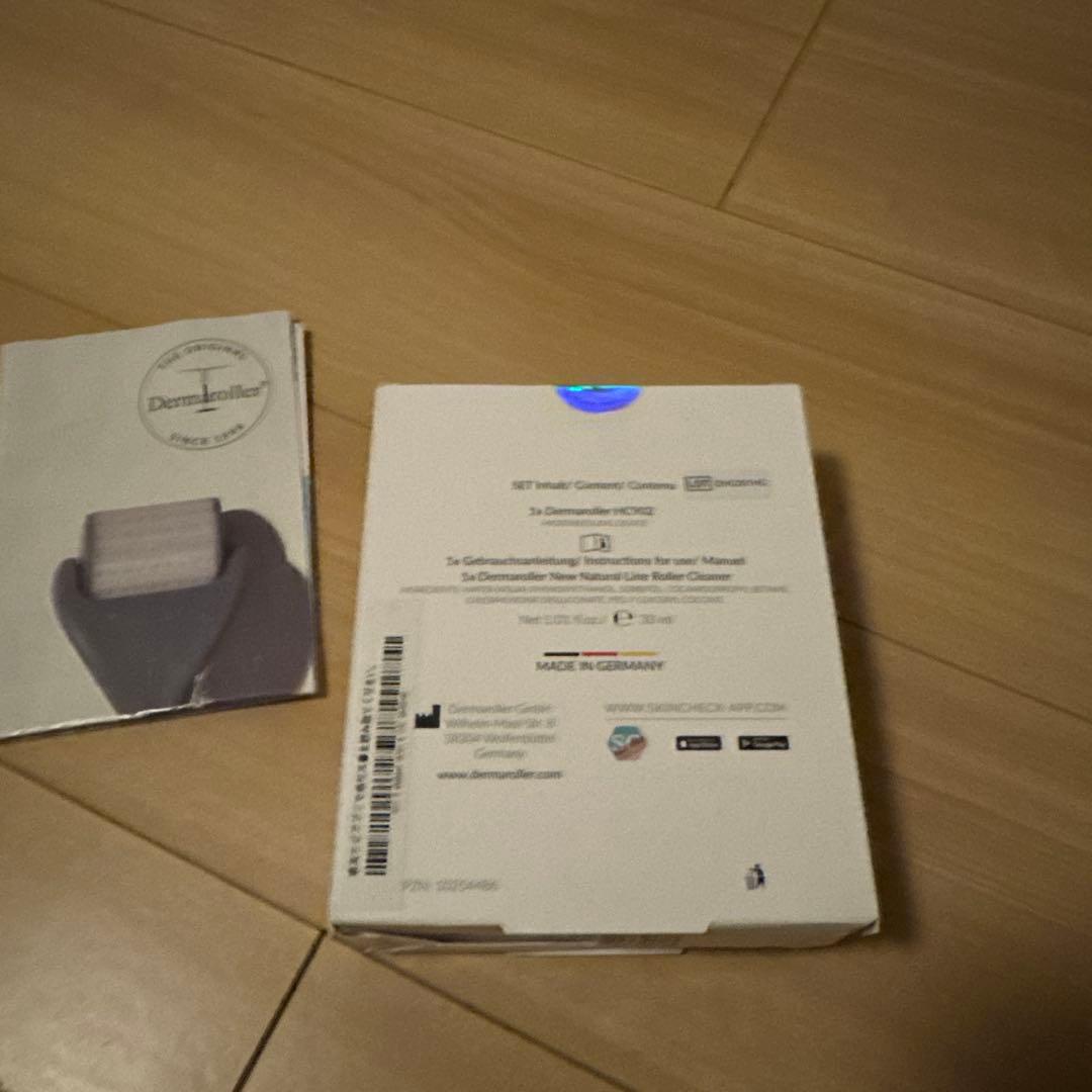 【新品未使用】ダーマローラーHC902（専用クリーナーセット）