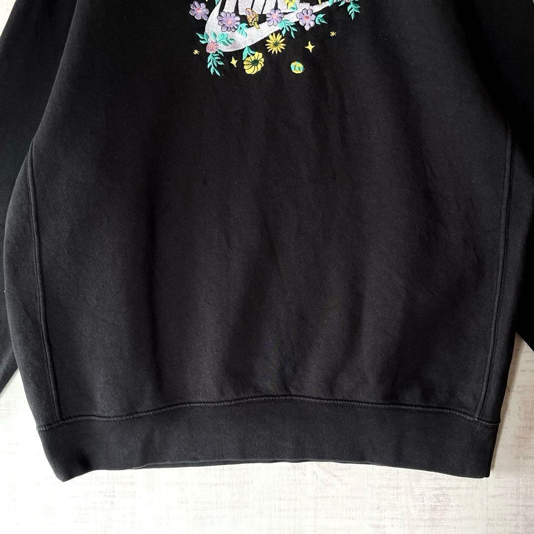 NIKE ナイキ 花柄 刺繍 スウェット トレーナー センターロゴ 黒 M