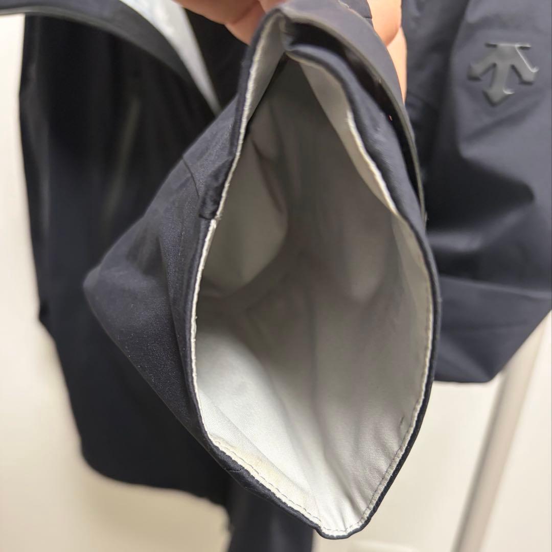 【美品】デサント オルテライン クレアス ハードシェルジャケット M ブラック