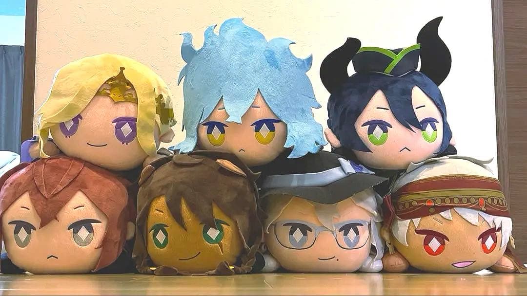 ツイステッドワンダーランド メガジャンボ寝そべりぬいぐるみ 寮長まとめ売り