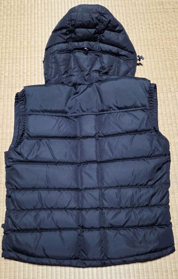 は*な様 モンクレール メンズ ダウンベスト 黒