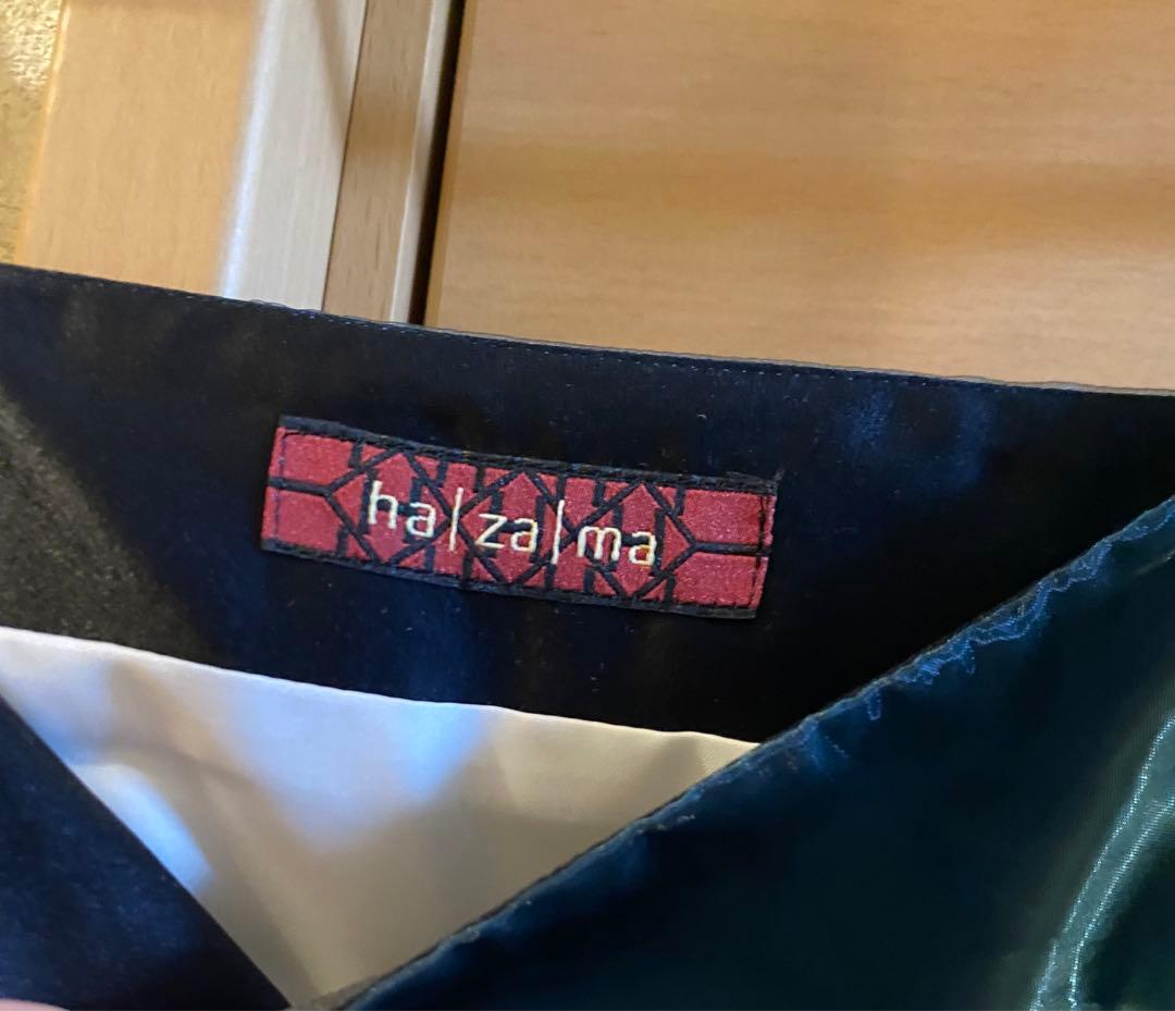 hazama 見えないものを見ようとして見上げた夜空に駆ける透明彩度のワンピース