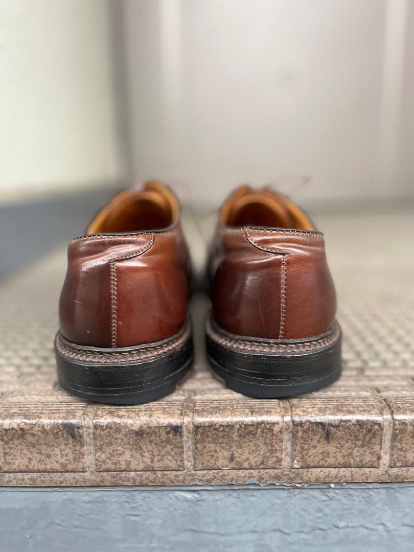 オールデン 990 コードバン プレーン トゥ 8D レザースティック付き