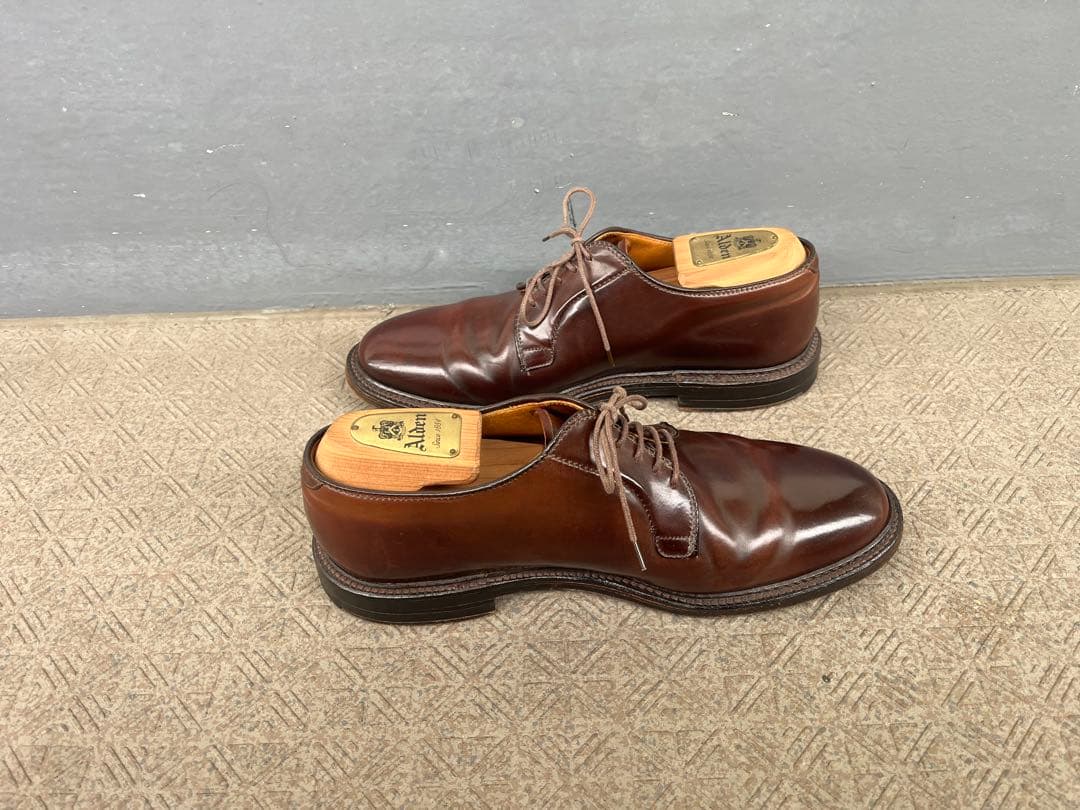 オールデン 990 コードバン プレーン トゥ 8D レザースティック付き