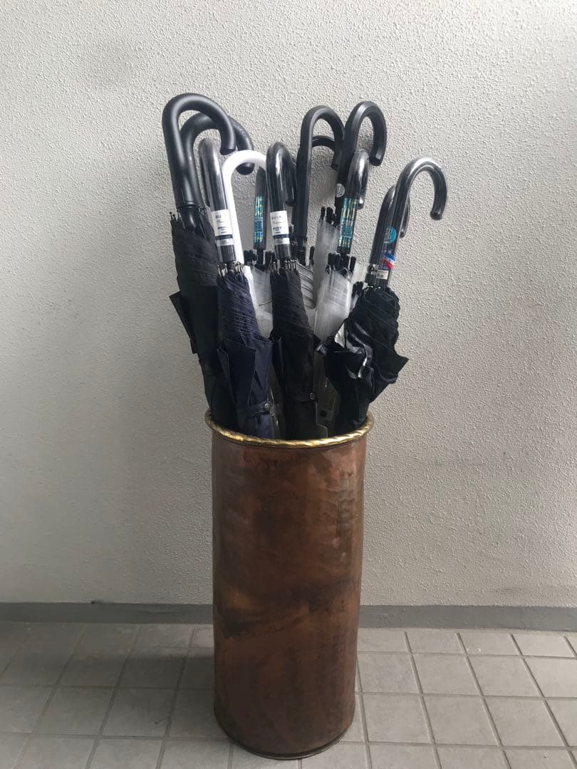 銅　ブロンズ　イタリア　傘立て　ヴィンテージ　中古