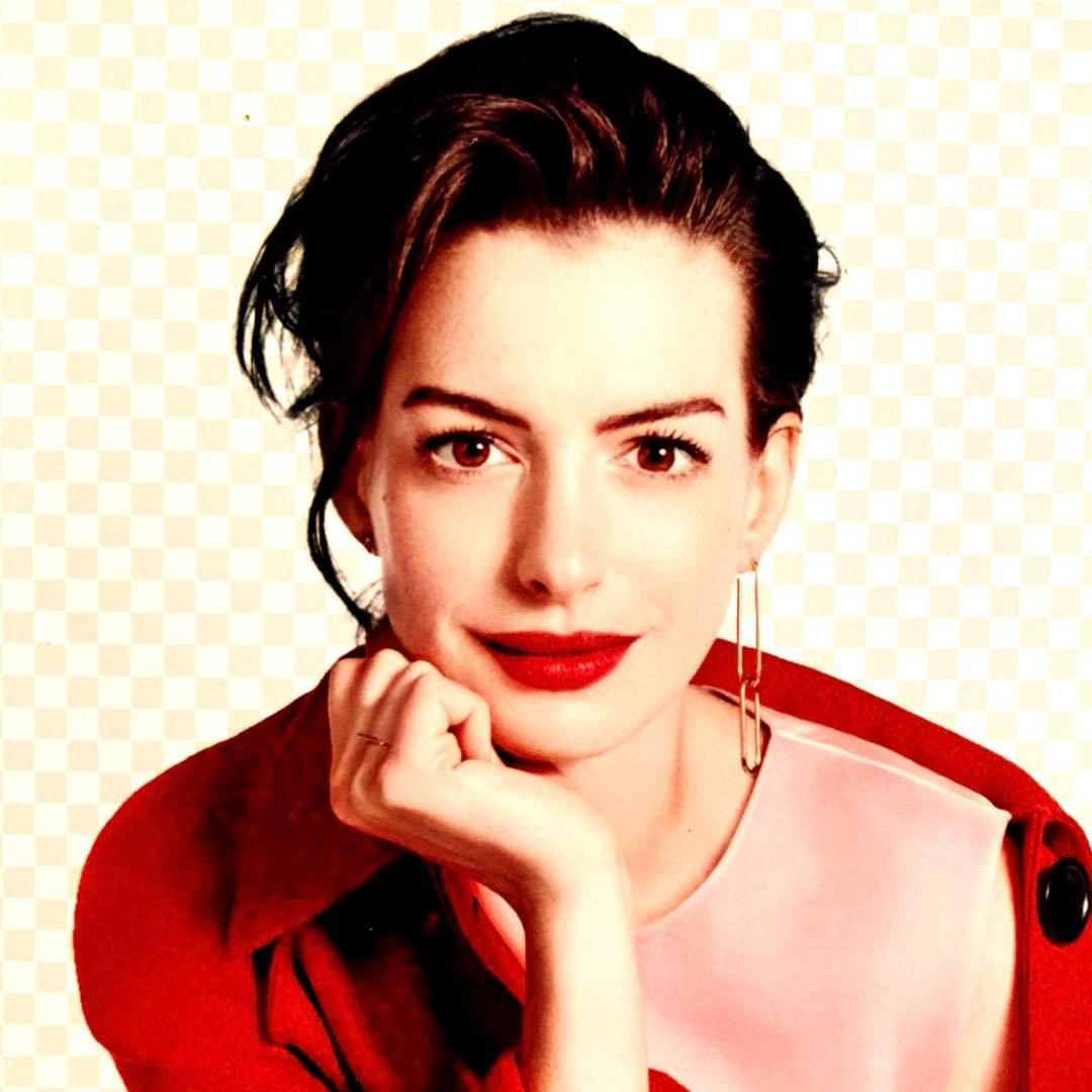 アン・ハサウェイ直筆サイン入り超大型写真…Anne Hathaway