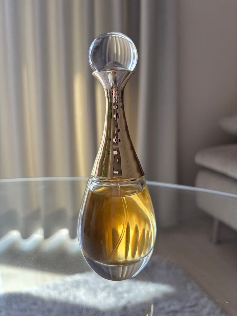 Dior J'adore L'Or エッセンス・ドゥ・パルファン 50ml