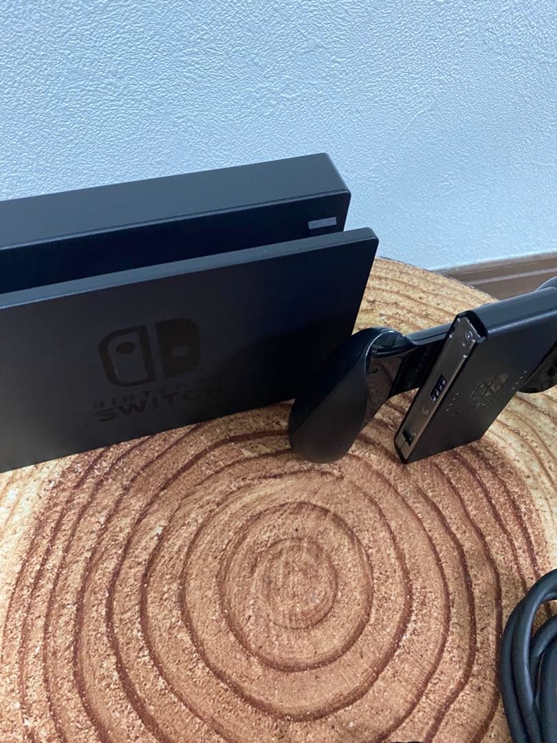 Nintendo Switch ニンテンドースイッチ本体　ネオン　箱無し ①