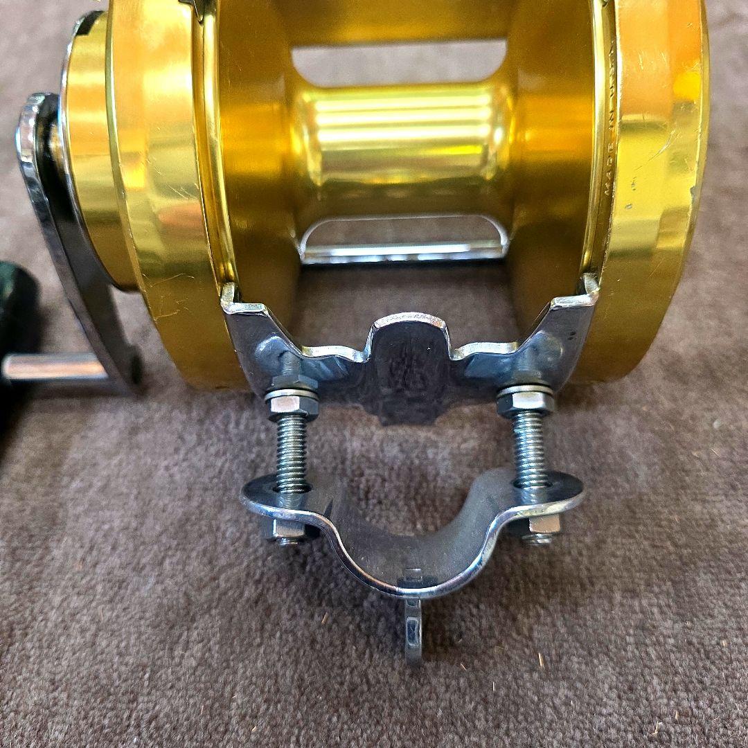 PENN International 80 両軸リール