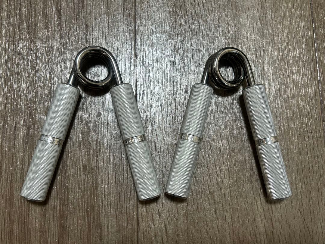 COC ハンドグリッパー / シルバー