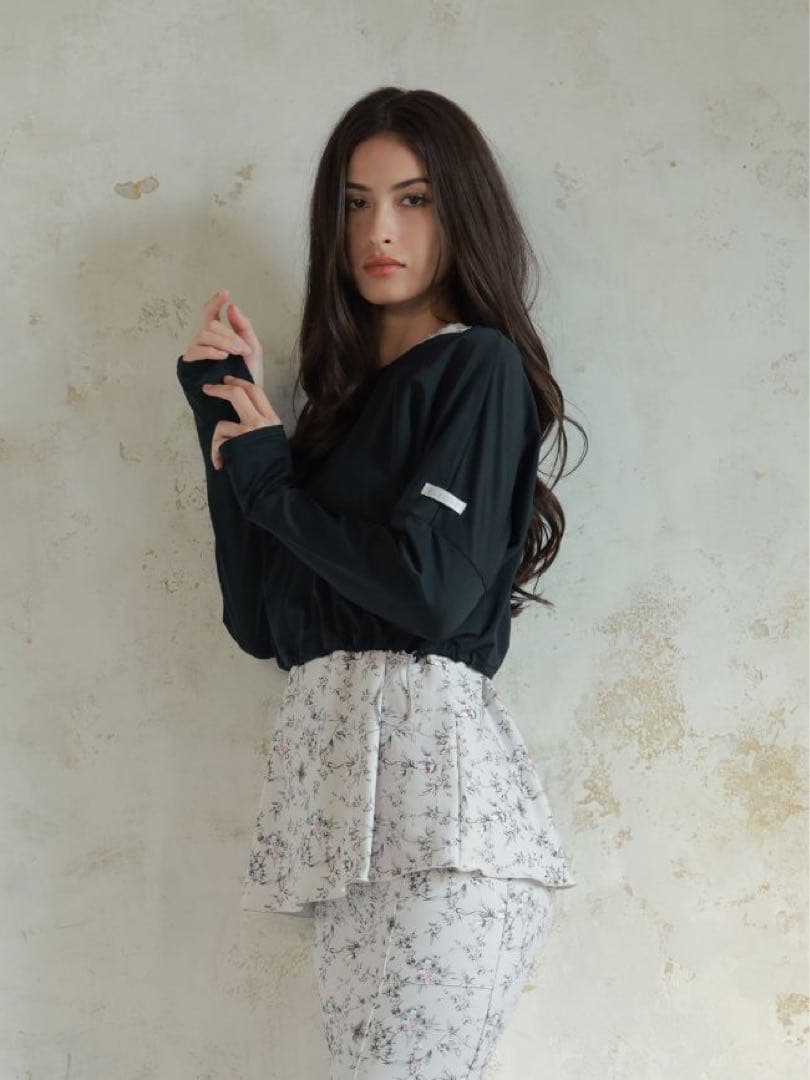 【新品未使用品】ALBOVE リバティプリントレイヤードタンクブラトップス