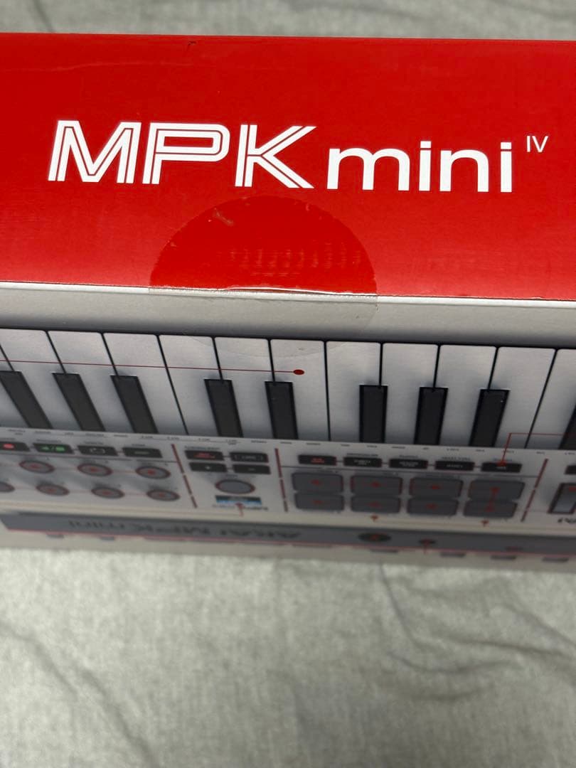 Akai MPK Mini IV MIDIキーボード 新品未開封