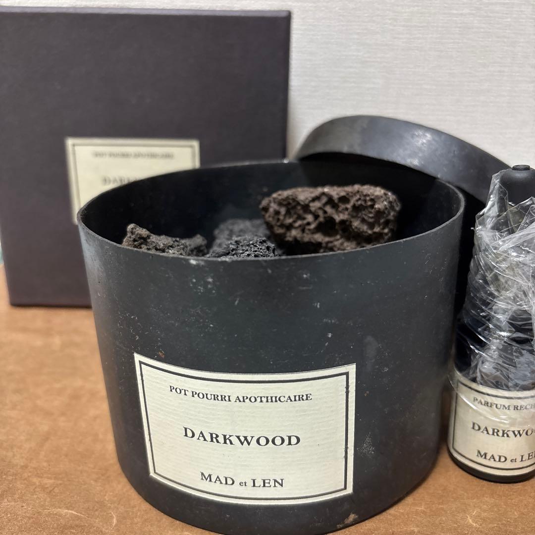 MAD et LEN マドエレン　DARKWOOD