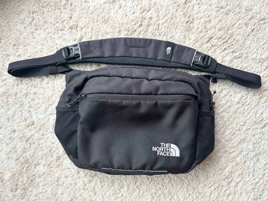 ノースフェイス　ベビースリングバッグ　Baby Sling Bag
