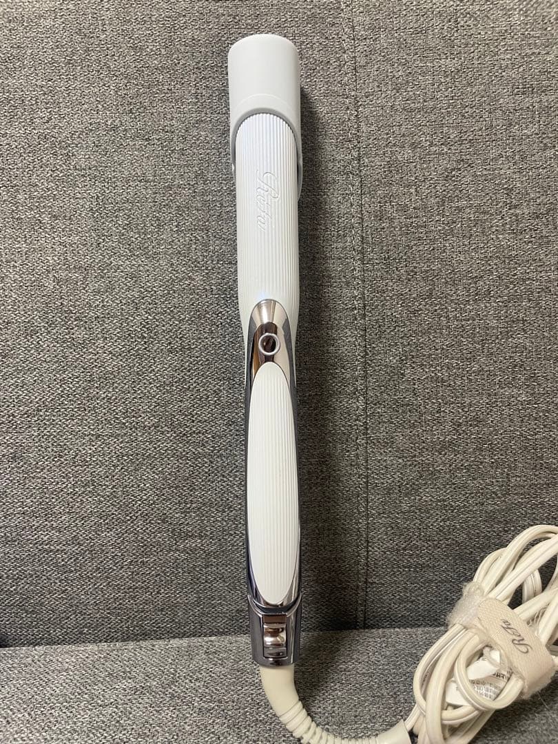 リファ ストレートアイロン プロ ホワイト 正規品　ReFa