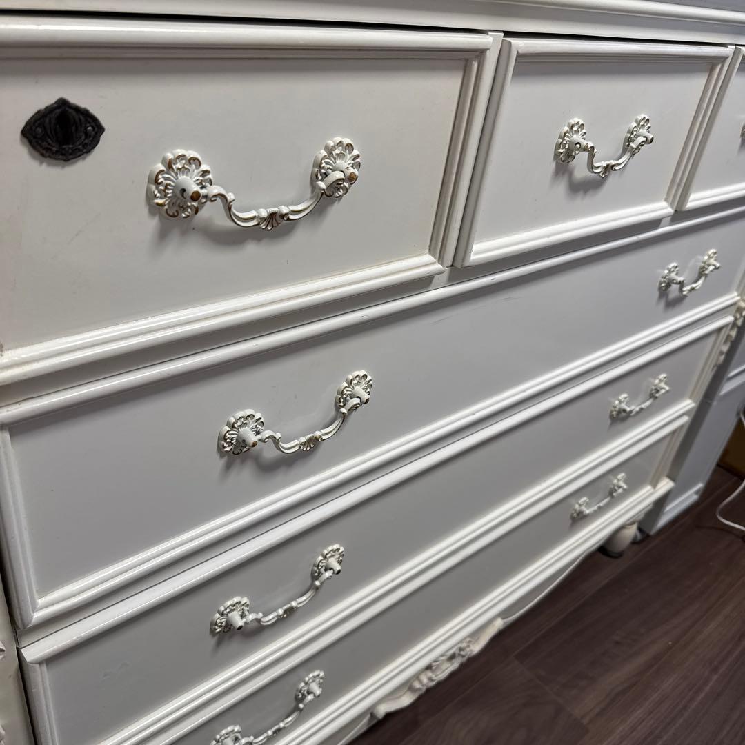 リュバンシュ　チェスト　タンス　ホワイト