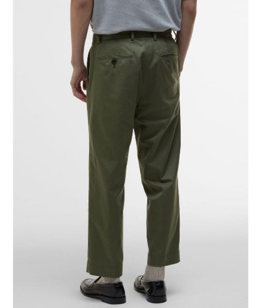 Barbour ted チノパン（リラックスフィット）