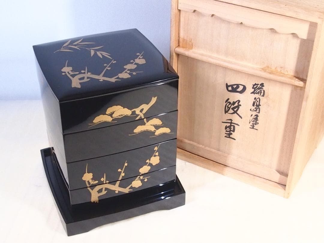 【美品】輪島塗 大向高洲堂 五聖蒔絵 四段重箱 台付き お重/弁当箱 漆器/食器