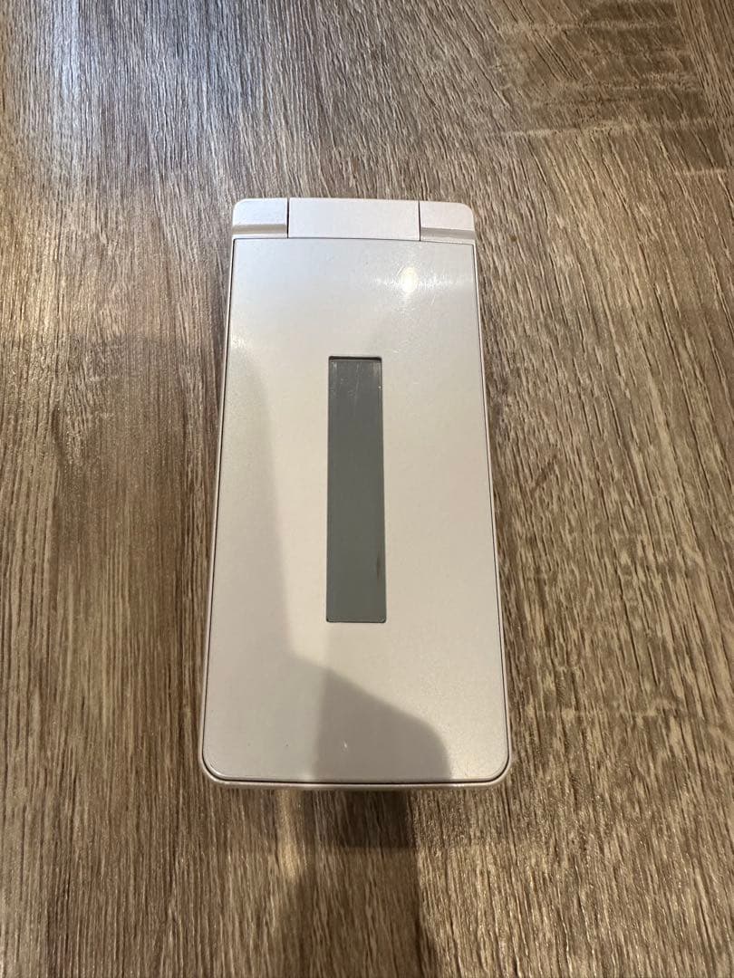 【極美品】AQUOS 携帯電話　NP805SH