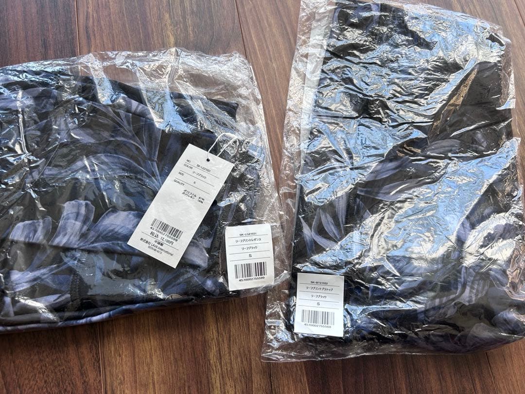 sukala未使用品レギンス&トップス　ボタニカル柄