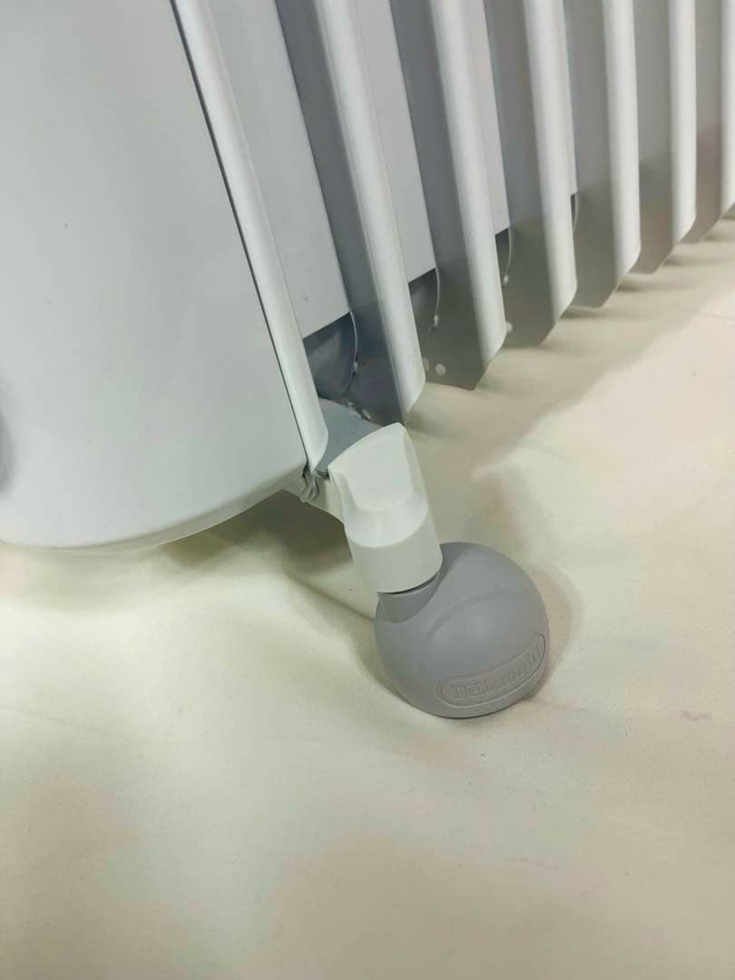 デロンギ アミカルド オイルヒーター RHJ45M1115-LG