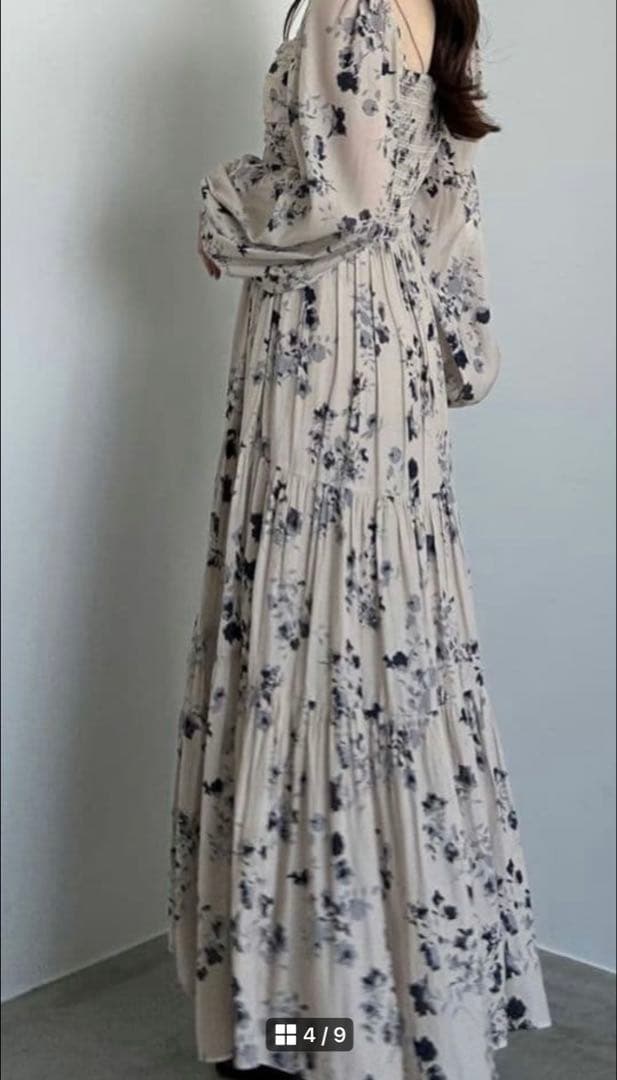 【新品】タグ付き ココディール　シャーリングティアードフラワーワンピース